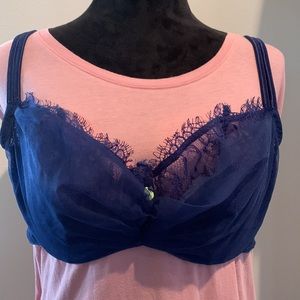 Delicate blue lacey underwire 44C bra.